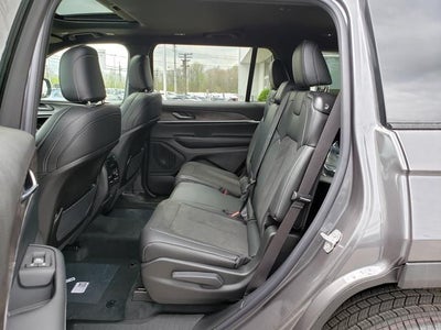 2026 Jeep Grand Cherokee GRAND CHEROKEE L LAREDO ALTITUDE 4X4
