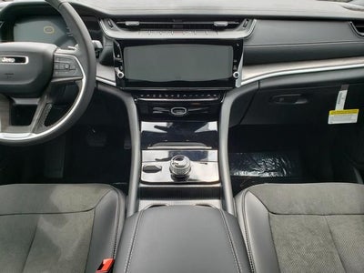 2026 Jeep Grand Cherokee GRAND CHEROKEE L LAREDO ALTITUDE 4X4