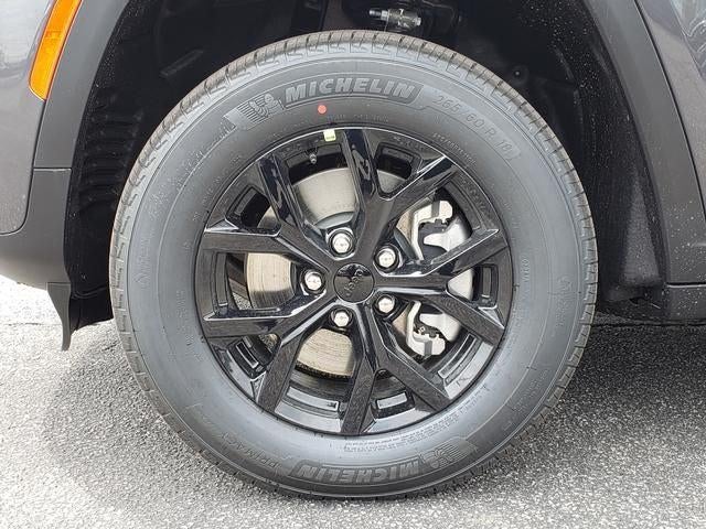 2026 Jeep Grand Cherokee GRAND CHEROKEE L LAREDO ALTITUDE 4X4