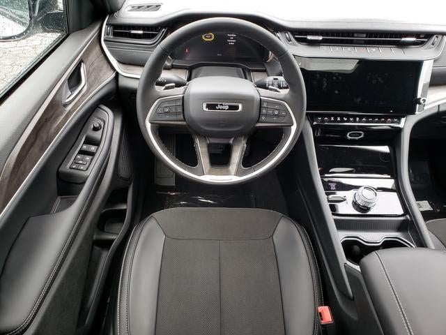 2026 Jeep Grand Cherokee GRAND CHEROKEE L LAREDO ALTITUDE 4X4