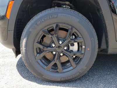 2026 Jeep Grand Cherokee GRAND CHEROKEE L LAREDO ALTITUDE 4X4