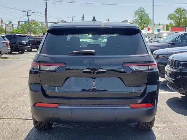 2026 Jeep Grand Cherokee GRAND CHEROKEE L LAREDO ALTITUDE 4X4