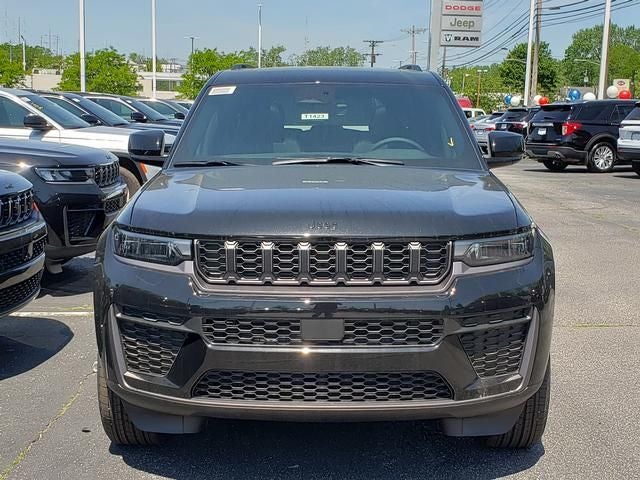2026 Jeep Grand Cherokee GRAND CHEROKEE L LAREDO ALTITUDE 4X4