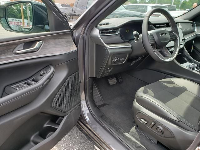 2026 Jeep Grand Cherokee GRAND CHEROKEE L LAREDO ALTITUDE 4X4