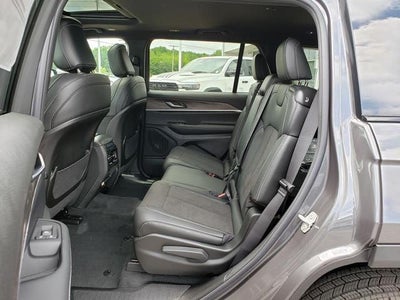 2026 Jeep Grand Cherokee GRAND CHEROKEE L LAREDO ALTITUDE 4X4