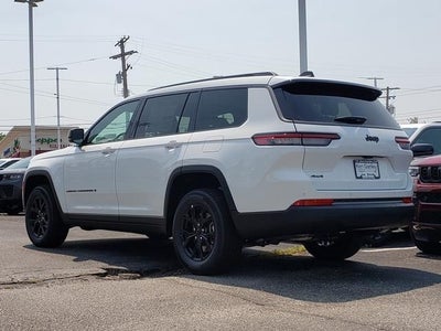 2026 Jeep Grand Cherokee GRAND CHEROKEE L LAREDO ALTITUDE 4X4