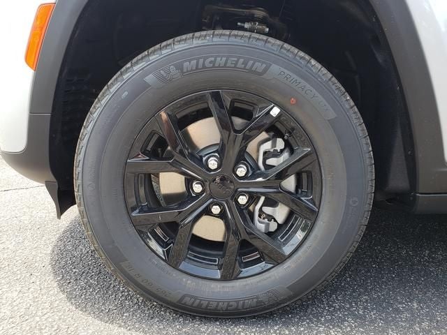 2026 Jeep Grand Cherokee GRAND CHEROKEE L LAREDO ALTITUDE 4X4