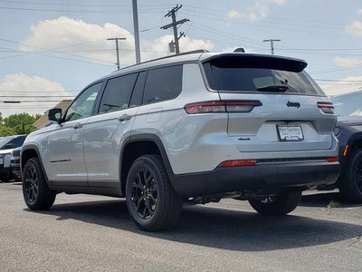 2026 Jeep Grand Cherokee GRAND CHEROKEE L LAREDO ALTITUDE 4X4