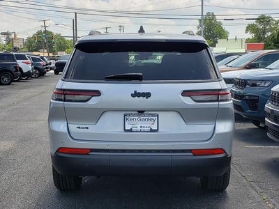 2026 Jeep Grand Cherokee GRAND CHEROKEE L LAREDO ALTITUDE 4X4