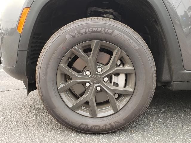 2026 Jeep Grand Cherokee GRAND CHEROKEE L LAREDO ALTITUDE 4X4