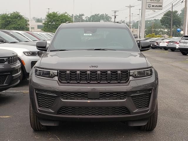 2026 Jeep Grand Cherokee GRAND CHEROKEE L LAREDO ALTITUDE 4X4
