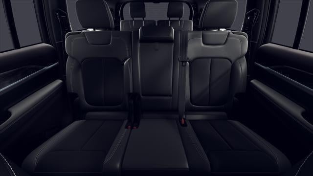 2026 Jeep Grand Cherokee GRAND CHEROKEE L LAREDO ALTITUDE 4X4