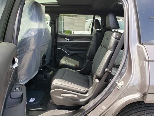 2026 Jeep Grand Cherokee GRAND CHEROKEE L LIMITED RESERVE 4X4