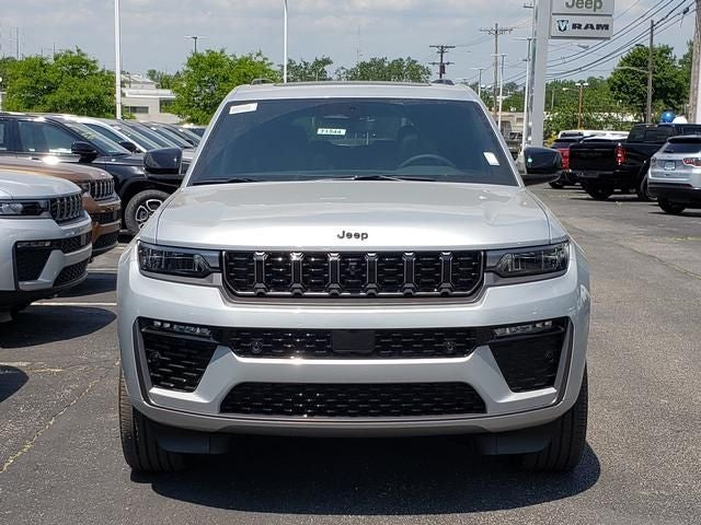 2026 Jeep Grand Cherokee GRAND CHEROKEE L LIMITED RESERVE 4X4