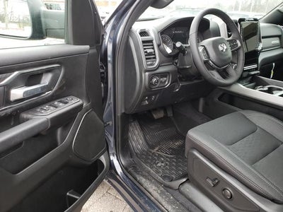 2025 RAM Ram 1500 RAM 1500 BIG HORN CREW CAB 4X4 5'7' BOX