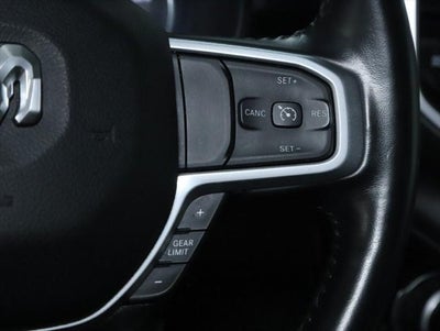 2023 RAM 1500 Big Horn Quad Cab 4x4 6'4' Box