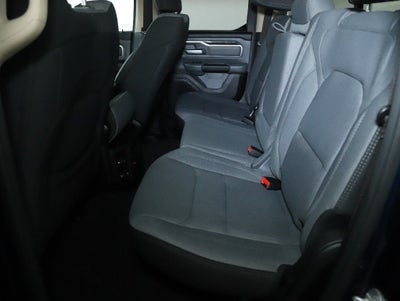 2020 RAM 1500 Big Horn Quad Cab 4x4 6'4' Box