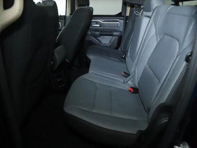 2020 RAM 1500 Big Horn Quad Cab 4x4 6'4' Box