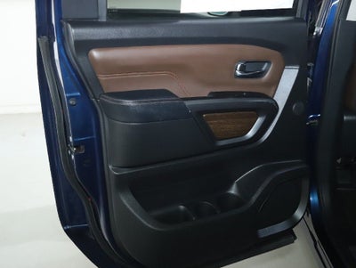 2017 Nissan TITAN Platinum Reserve