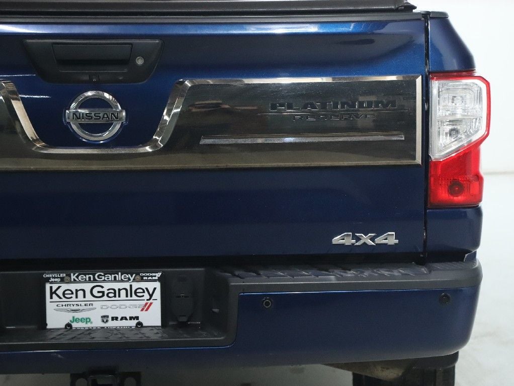 2017 Nissan TITAN Platinum Reserve