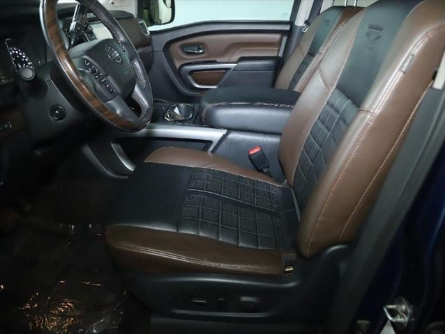 2017 Nissan TITAN Platinum Reserve