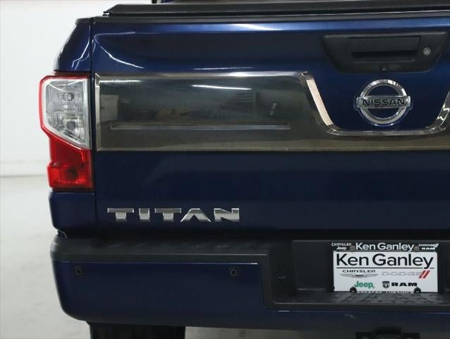 2017 Nissan TITAN Platinum Reserve