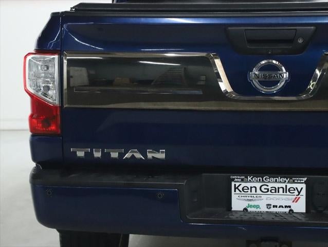 2017 Nissan TITAN Platinum Reserve