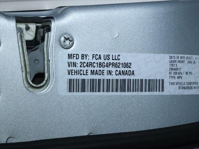 2023 Chrysler Pacifica Touring L