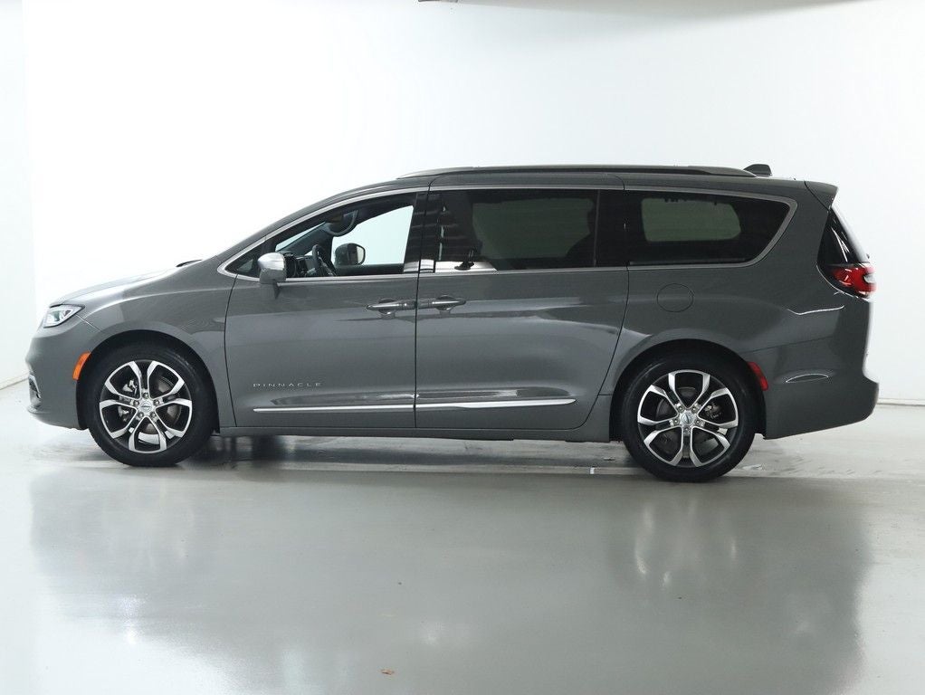 2022 Chrysler Pacifica Pinnacle