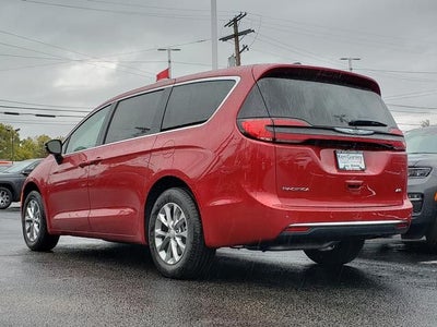 2026 Chrysler Pacifica PACIFICA SELECT AWD