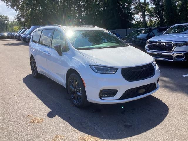 2026 Chrysler Pacifica PACIFICA LIMITED AWD