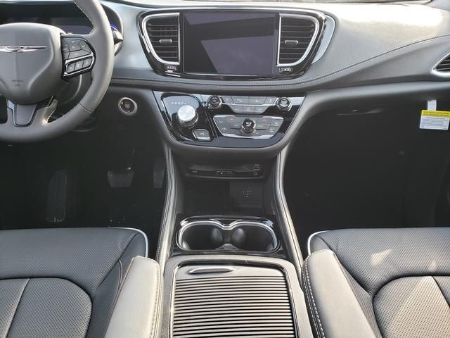 2026 Chrysler Pacifica PACIFICA LIMITED AWD