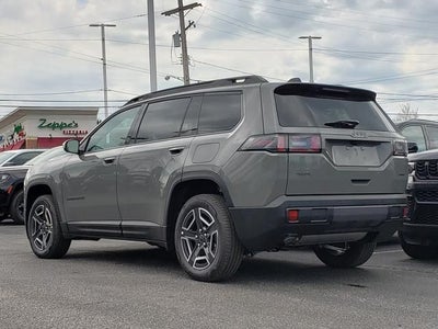 2026 Jeep Cherokee CHEROKEE LAREDO 4X4