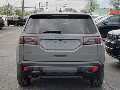 2026 Jeep Cherokee CHEROKEE LAREDO 4X4