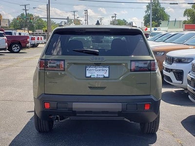 2026 Jeep Cherokee CHEROKEE LAREDO 4X4