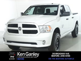 2019 RAM 1500 Classic Express Crew Cab 4x4 5'7' Box