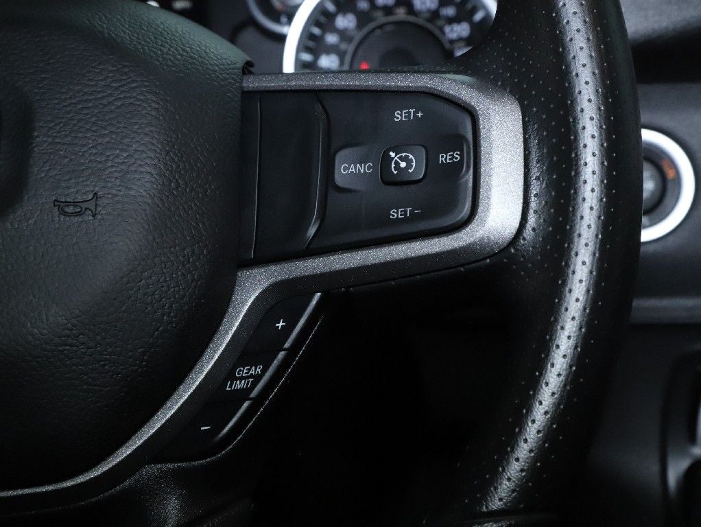 2024 RAM 2500 Tradesman Crew Cab 4x4 6'4' Box