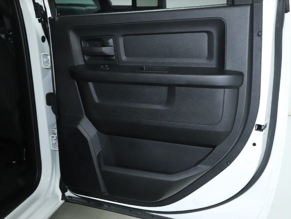 2024 RAM 2500 Tradesman Crew Cab 4x4 6'4' Box
