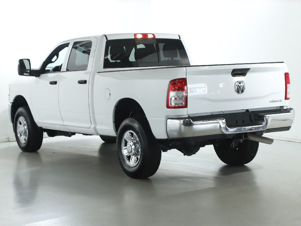2024 RAM 2500 Tradesman Crew Cab 4x4 6'4' Box