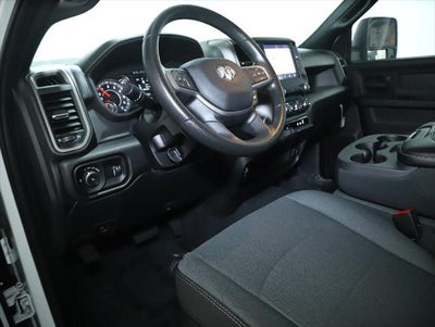 2024 RAM 2500 Tradesman Crew Cab 4x4 6'4' Box