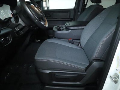 2024 RAM 2500 Tradesman Crew Cab 4x4 6'4' Box