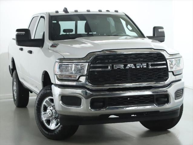 2024 RAM 2500 Tradesman Crew Cab 4x4 6'4' Box