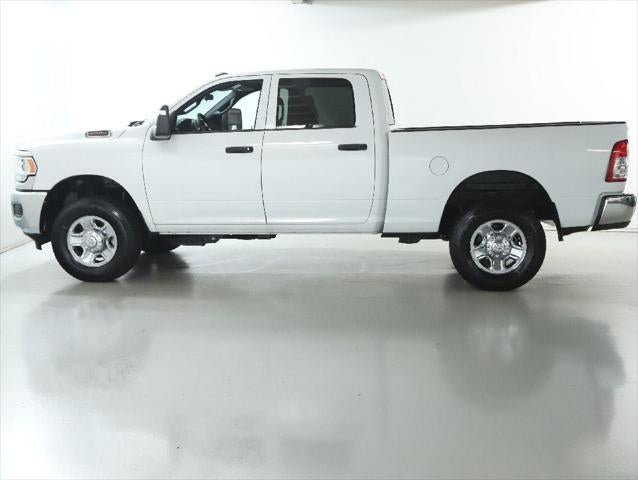 2024 RAM 2500 Tradesman Crew Cab 4x4 6'4' Box