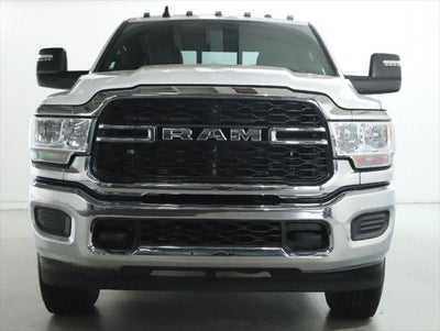 2024 RAM 2500 Tradesman Crew Cab 4x4 6'4' Box