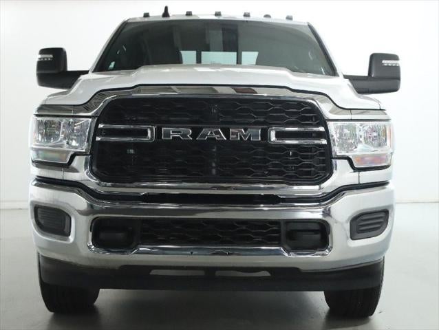 2024 RAM 2500 Tradesman Crew Cab 4x4 6'4' Box