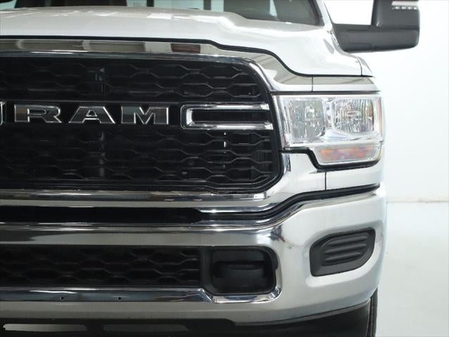 2024 RAM 2500 Tradesman Crew Cab 4x4 6'4' Box