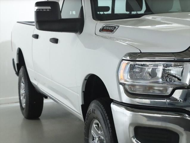 2024 RAM 2500 Tradesman Crew Cab 4x4 6'4' Box