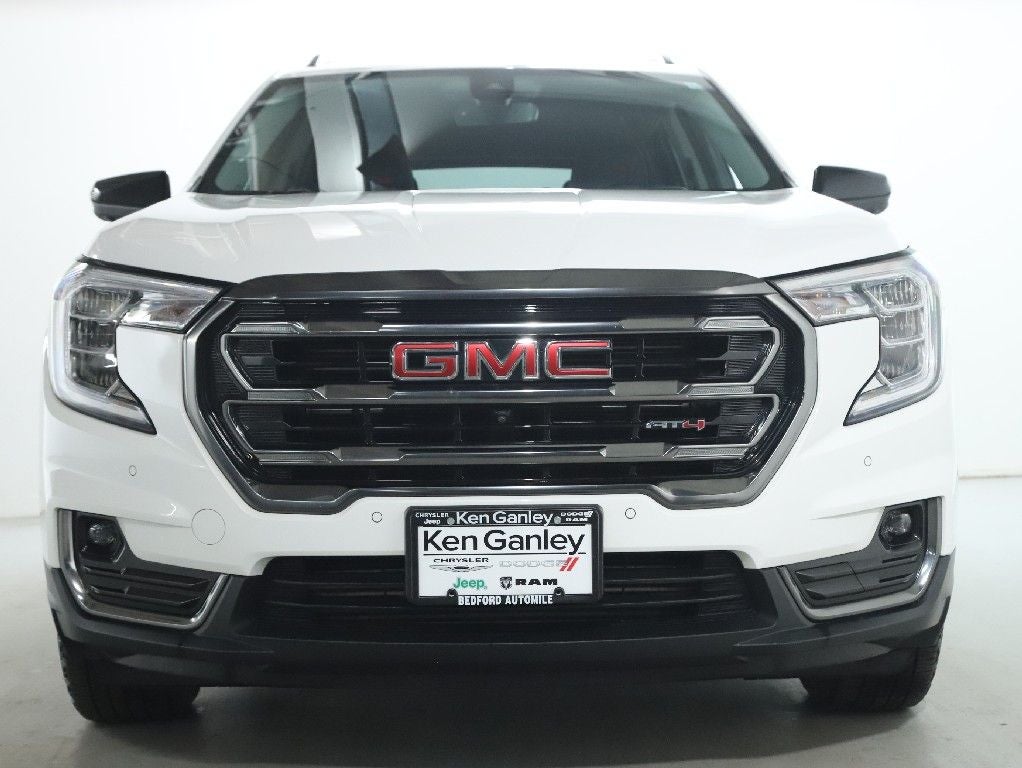 2023 GMC Terrain AWD AT4