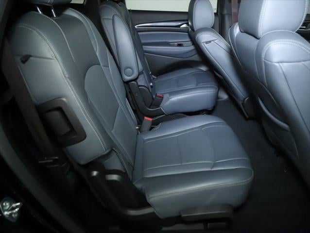 2023 Buick Enclave Essence AWD