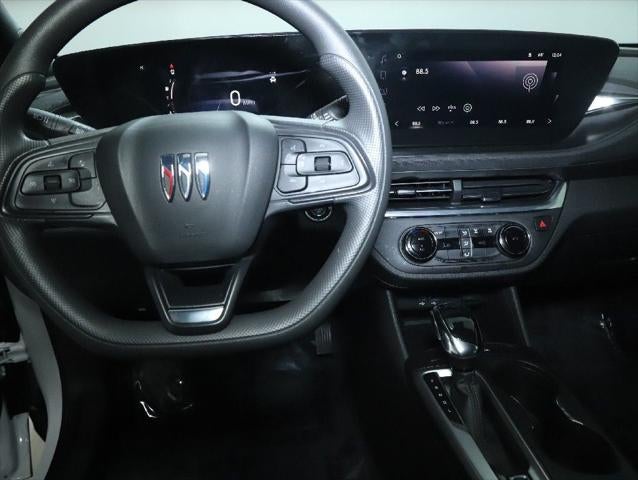 2025 Buick Envista Preferred FWD